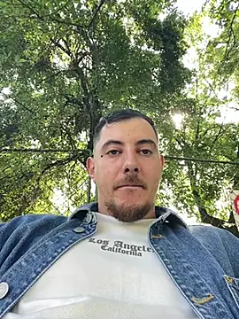 DaNNyeL016 online show from May 2026 07:04:02 AM