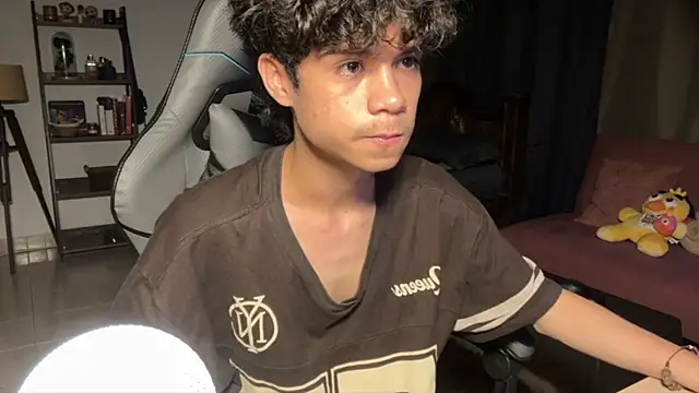 Snapshot of OopsAgain_ chatting on January 2026 02:26:01 AM OopsAgain online show from January 2026 02:26:01 AM