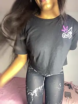 Snapshot of SereiaHott chatting on March 2026 12:10:02 PM SereiaHott online show from March 2026 12:10:02 PM