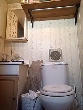 Snapshot of CaramelBrownBBC14 chatting on November 2025 04:29:02 PM CaramelBrownBBC14 online show from November 2025 04:29:02 PM