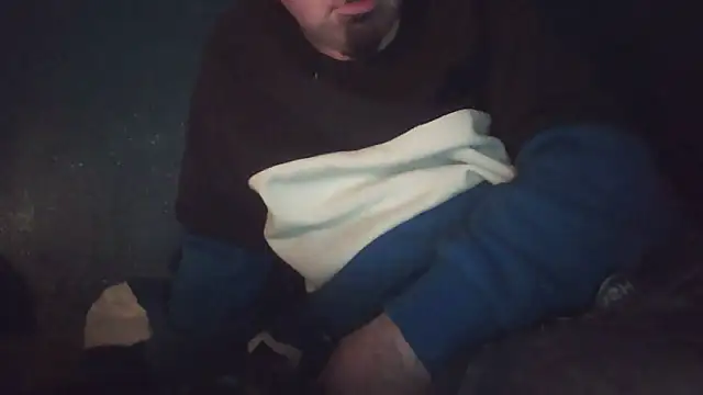 GeilerHSVFAN1989 online show from October 2025 07:04:02 PM