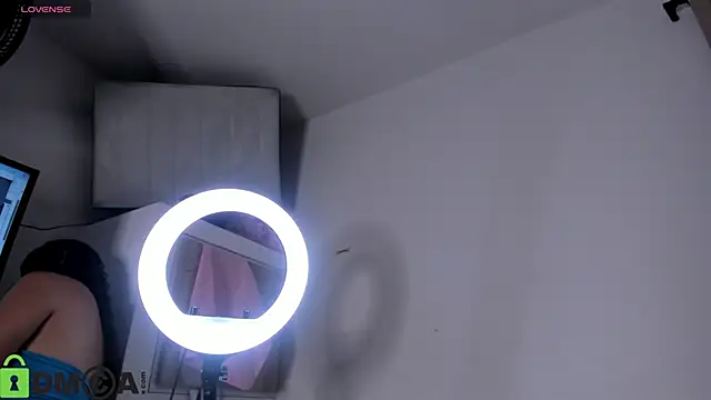 Snapshot of alondraandsweet1 chatting on March 2026 08:26:01 PM alondraandsweet1 online show from March 2026 08:26:01 PM