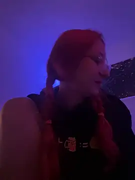 DaddysLittleSlutfox online show from April 2026 08:04:02 PM