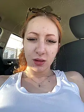 DaddysLittleSlutfox online show from June 2026 04:09:02 PM