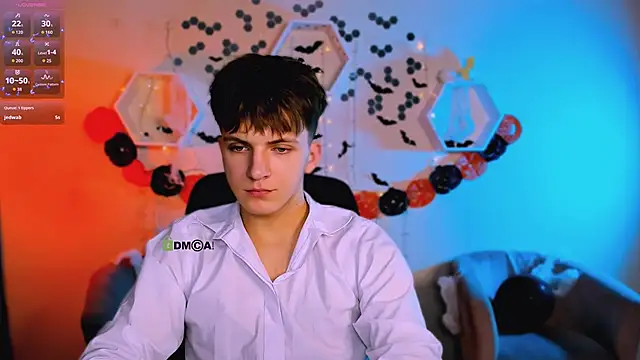 Snapshot of travis_wolf_ chatting on November 2025 08:00:01 PM travis wolf online show from November 2025 08:00:01 PM