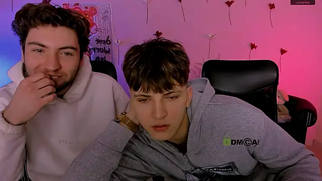 Snapshot of travis_wolf_ chatting on February 2026 09:41:02 AM travis wolf online show from February 2026 09:41:02 AM