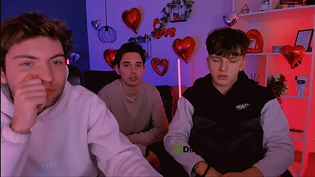 Snapshot of travis_wolf_ chatting on February 2026 09:31:02 AM travis wolf online show from February 2026 09:31:02 AM