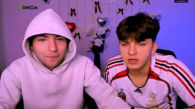 Snapshot of travis_wolf_ chatting on March 2026 09:05:02 AM travis wolf online show from March 2026 09:05:02 AM