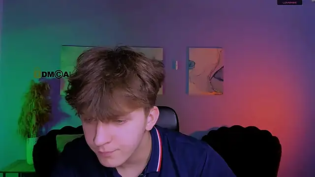 Snapshot of travis_wolf_ chatting on March 2026 08:47:02 AM travis wolf online show from March 2026 08:47:02 AM