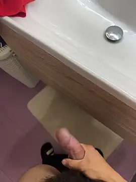 Snapshot of Merousexy282828 chatting on March 2026 06:42:02 PM Merousexy282828 online show from March 2026 06:42:02 PM