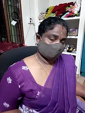 Snapshot of Tamil_Kavitha10 chatting on February 2026 03:17:02 PM Tamil Kavitha10 online show from February 2026 03:17:02 PM