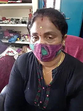 Snapshot of Tamil_Kavitha10 chatting on March 2026 05:09:02 AM Tamil Kavitha10 online show from March 2026 05:09:02 AM