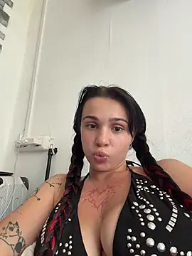 VendiMur online show from June 2026 01:05:02 AM