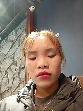 Handoo23 online show from September 2025 10:51:01 AM