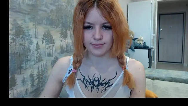   Elina   online show from December 2025 05:35:01 AM