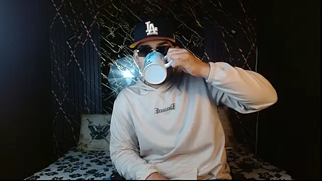 massimo vidal  online show from February 2026 10:54:02 AM