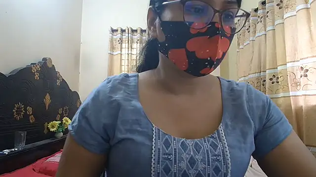 Snapshot of Elena_cruz5 chatting on July 2026 06:48:02 AM Elena cruz5 online show from July 2026 06:48:02 AM