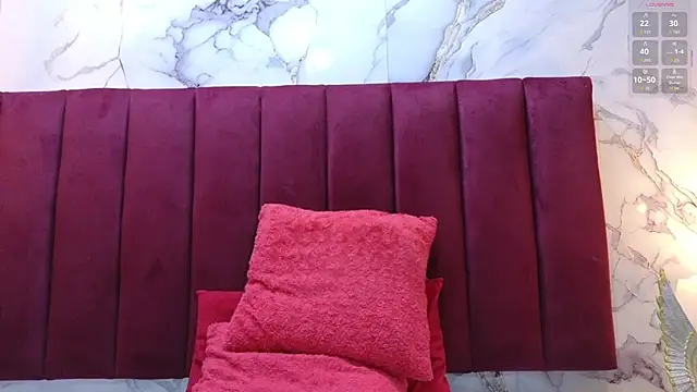 JeyJVazquez  online show from October 2025 01:44:01 PM