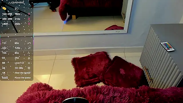 Mia Valentine  online show from January 2026 09:05:02 PM