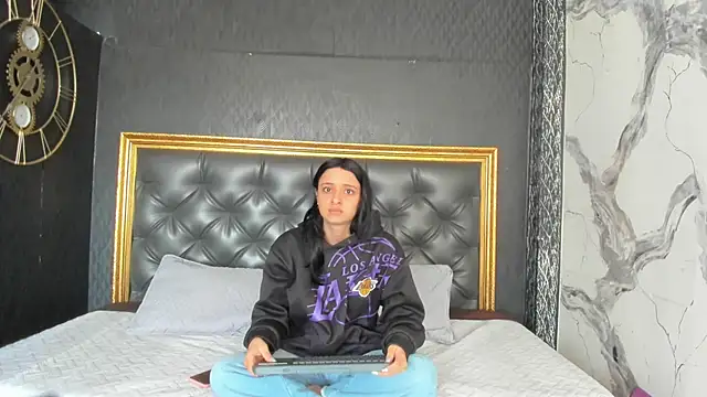 markAndPhilip online show from October 2025 02:49:01 PM