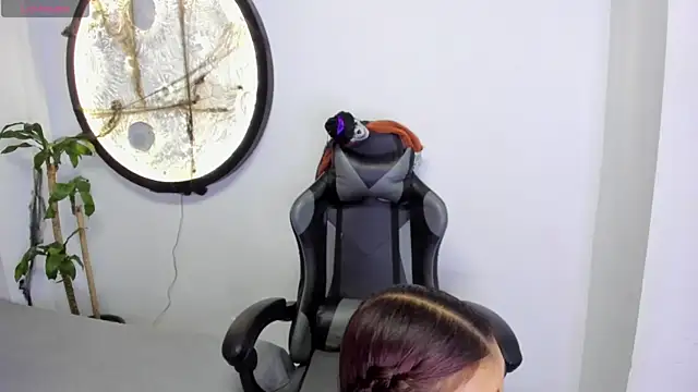 Miaa Rosse online show from October 2025 12:03:01 PM