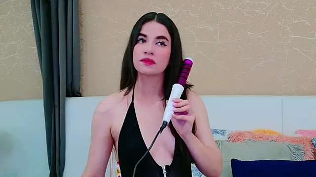 MiaDunoff online show from November 2025 09:09:02 PM