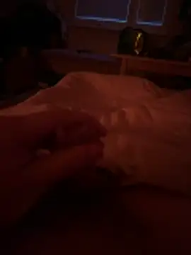 Youngyguy online show from December 2025 03:08:01 PM