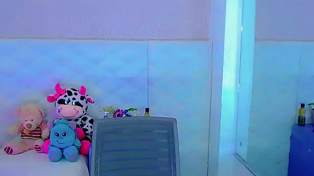 Snapshot of hanna_sweett34 chatting on October 2025 06:46:02 AM hanna sweett34 online show from October 2025 06:46:02 AM