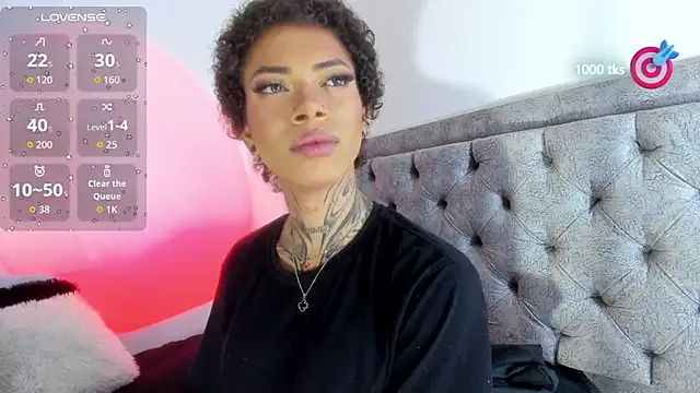 Snapshot of michell_danna chatting on October 2025 12:53:01 AM michell danna online show from October 2025 12:53:01 AM