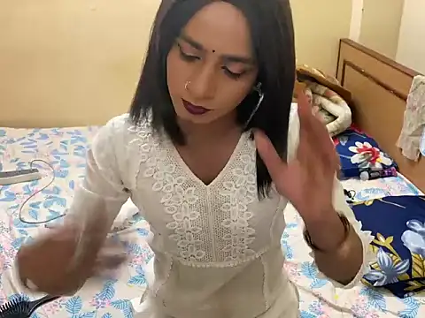 LuvLayla online show from February 2026 08:16:01 PM