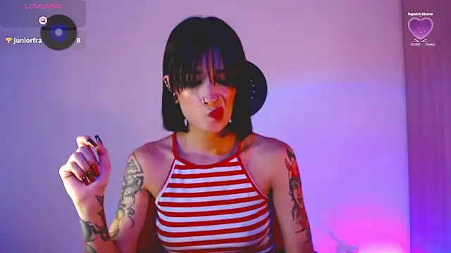 rootwallace online show from September 2025 10:21:02 PM