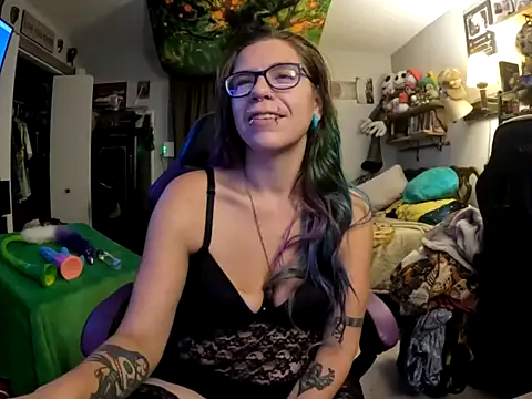 R4inbowK1tty online show from November 2025 05:07:02 AM