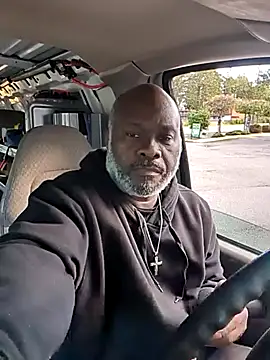 jamalcarter online show from October 2025 10:03:02 PM