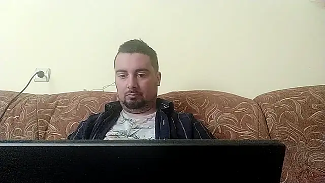 Joseph1Arnold online show from September 2025 08:06:02 AM