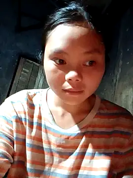 omiu-baby online show from October 2025 10:29:02 PM