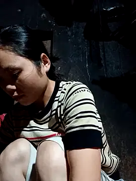 omiu-baby online show from October 2025 09:58:02 PM