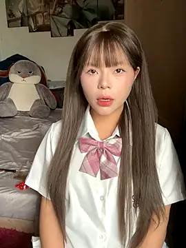 SarahBeii online show from October 2025 03:49:01 AM