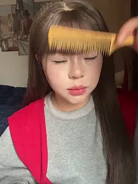 SarahBeii online show from December 2025 03:24:01 AM