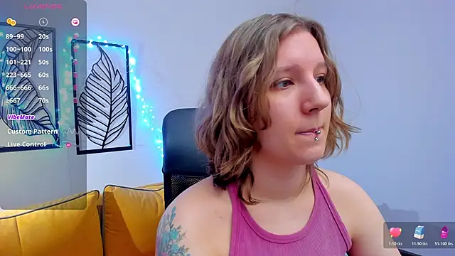 Hailey Foxy online show from December 2025 09:51:02 AM