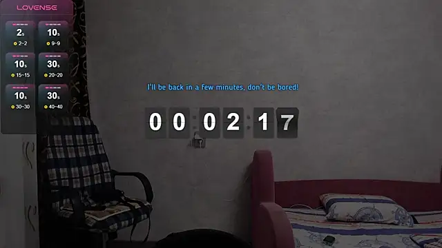 glasses cat online show from October 2025 12:29:05 AM