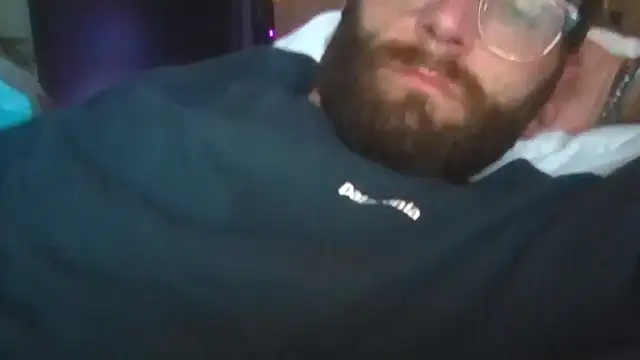 hungspundick1 online show from November 2025 11:53:01 AM