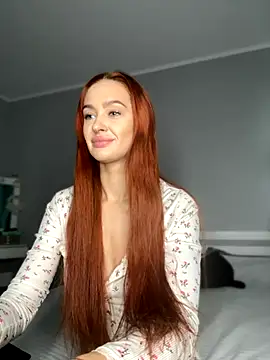 Snapshot of LittleFox___ chatting on October 2025 06:35:02 AM LittleFox online show from October 2025 06:35:02 AM