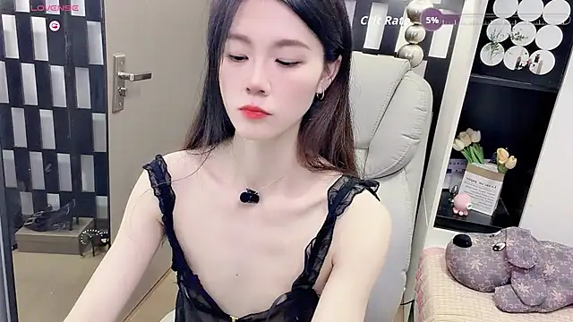 Snapshot of Yueyue-MM chatting on May 2026 02:36:02 PM Yueyue-MM online show from May 2026 02:36:02 PM