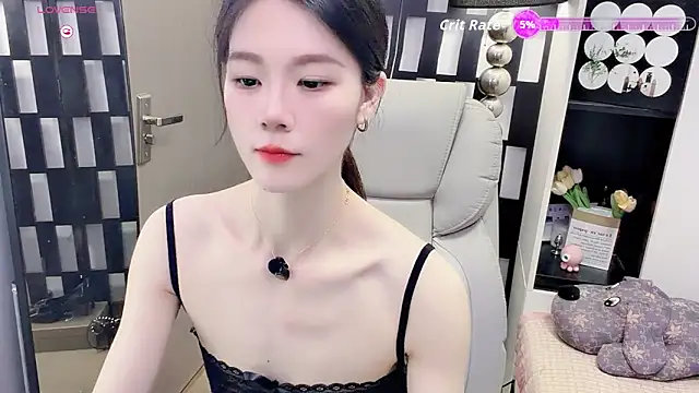 Snapshot of Yueyue-MM chatting on June 2026 02:46:01 AM Yueyue-MM online show from June 2026 02:46:01 AM