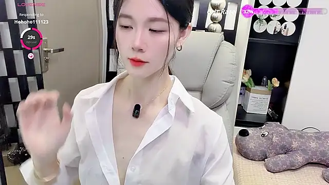 Yueyue-MM online show from July 2026 01:56:01 AM