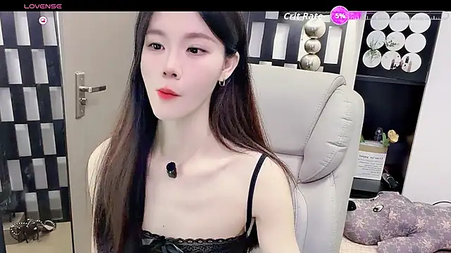 Yueyue-MM online show from July 2026 10:06:02 PM