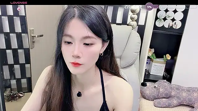 Yueyue-MM online show from July 2026 02:54:01 PM