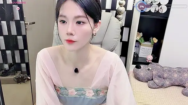 Yueyue-MM online show from July 2026 10:21:02 AM