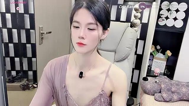 Yueyue-MM online show from July 2026 02:26:01 PM