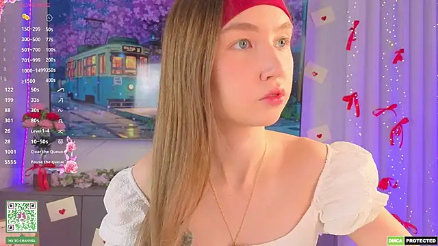 ElfredaTupy online show from May 2026 07:19:02 PM